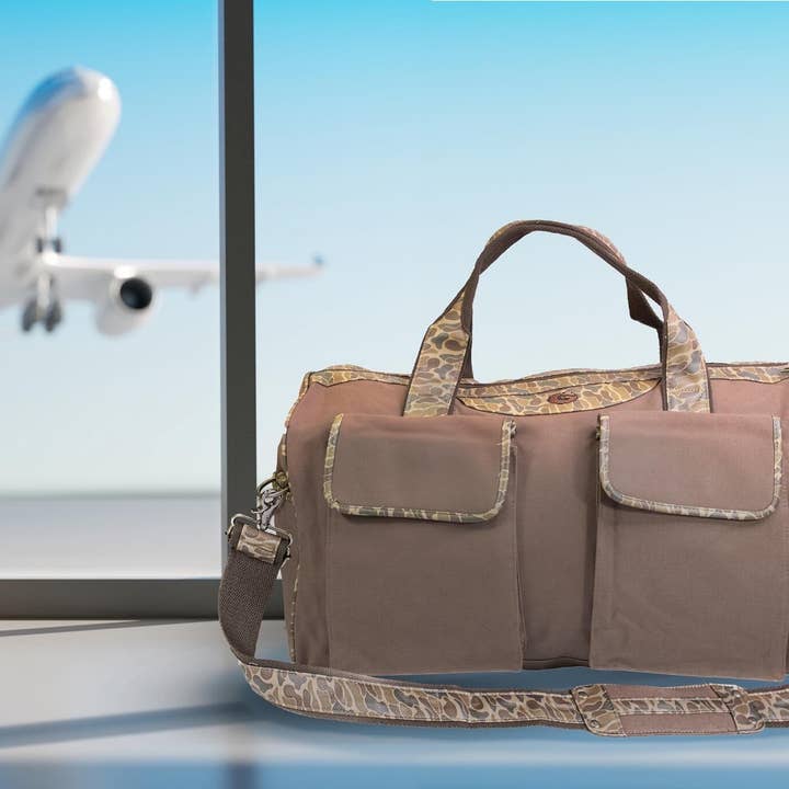 Brown Tan Georgia Bulldogs Camo Canvas Weekender Bag for wholesale on Faire5