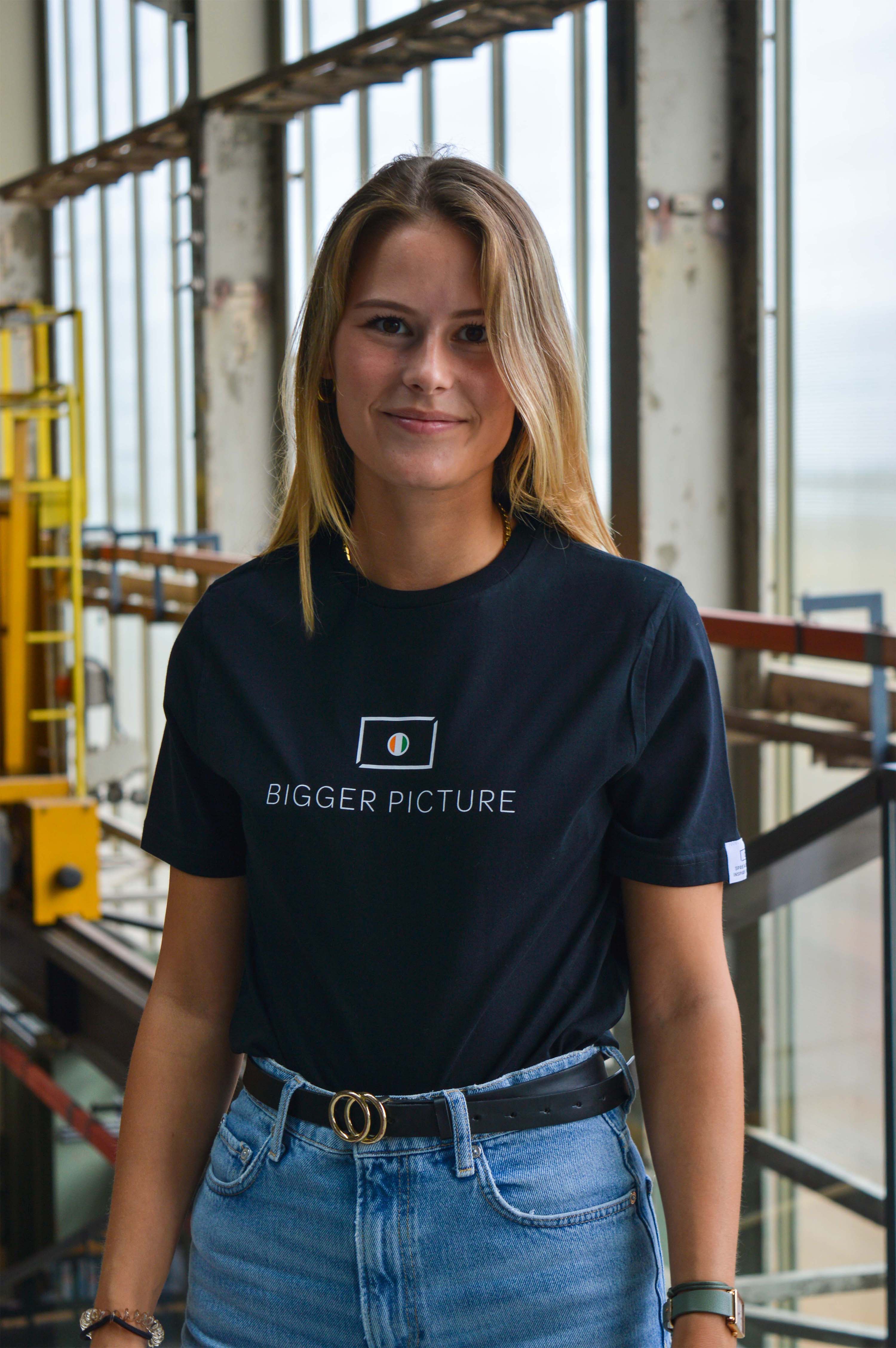 Bigger Picture Clothing – wholesale Screen printed t-shirt – unisex – Black Essential Tee0