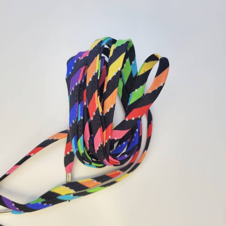 Cute Laces - Vente Lacets – enfant et bébé - Jolis lacets noirs à rayures arc-en-ciel, pour adultes et enfants