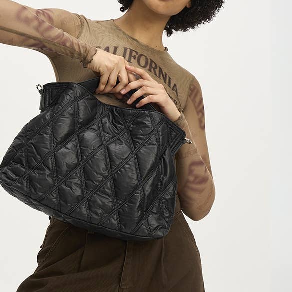 wandf - Wholesale Backpack - Women's - Diamond Quilted Down-Filled Solid Color Tote Bag for Travel1