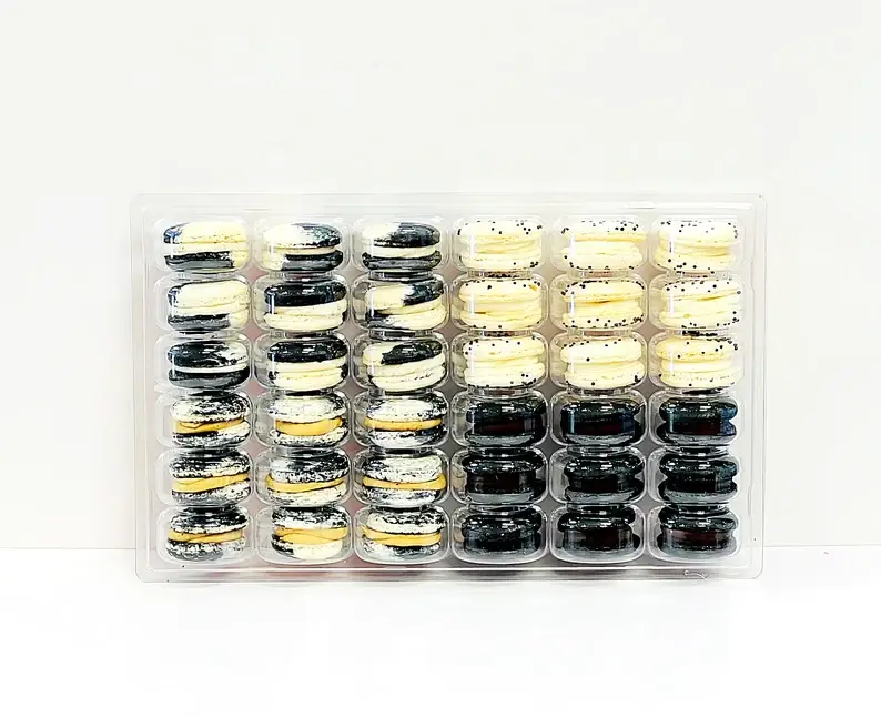 macaron centrale - Wholesale Cookie - Black & White Vibe: A Flavorful Quartet of French Macarons2