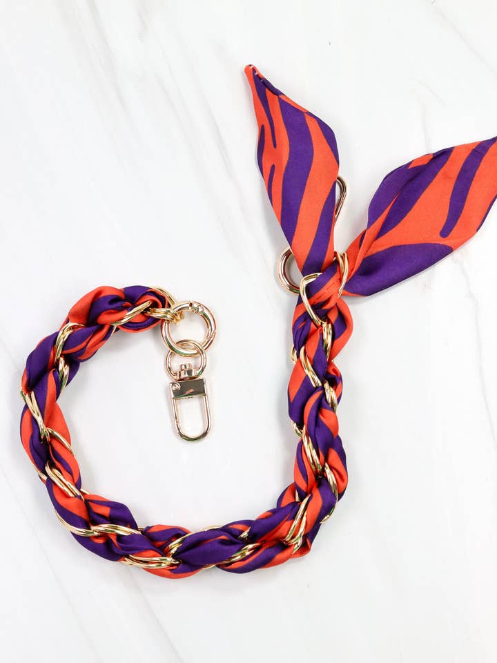 Serafina Écharpe Sac Chaîne Violet Orange pour la vente par Caroline Hill