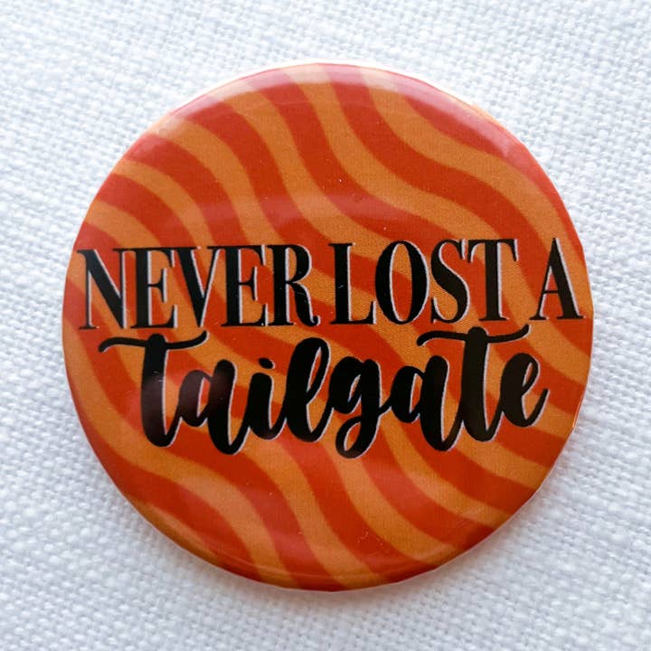 Har aldrig mistet en bagklap Gameday-knap for engroshandel hos StellabluandCo.