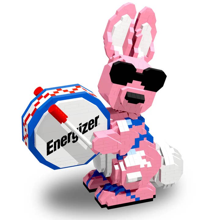 Brand Partners Group - Venta al por mayor Juegos de construcción - Niños - Bloques de Construcción Energizer Bunny - Set de 1342 Piezas1