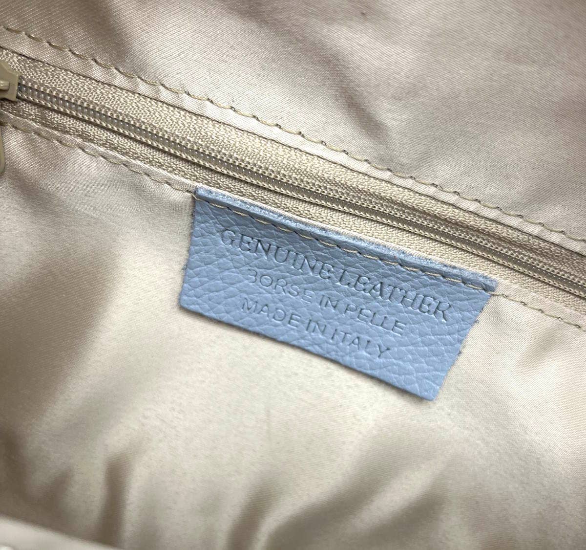 Suie Valentini srl – Großhandel Umhängetasche - Damen – Echte Leder-Bauchtasche, Hergestellt in Italien, Art. 11246710