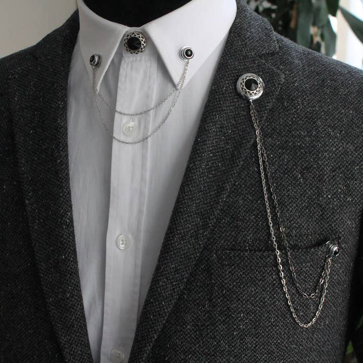 Hemdjacke, Kragen, Kette, Broschen-Set, Jacke, Ansteckna für den Großhandel von COOLMENCLUB