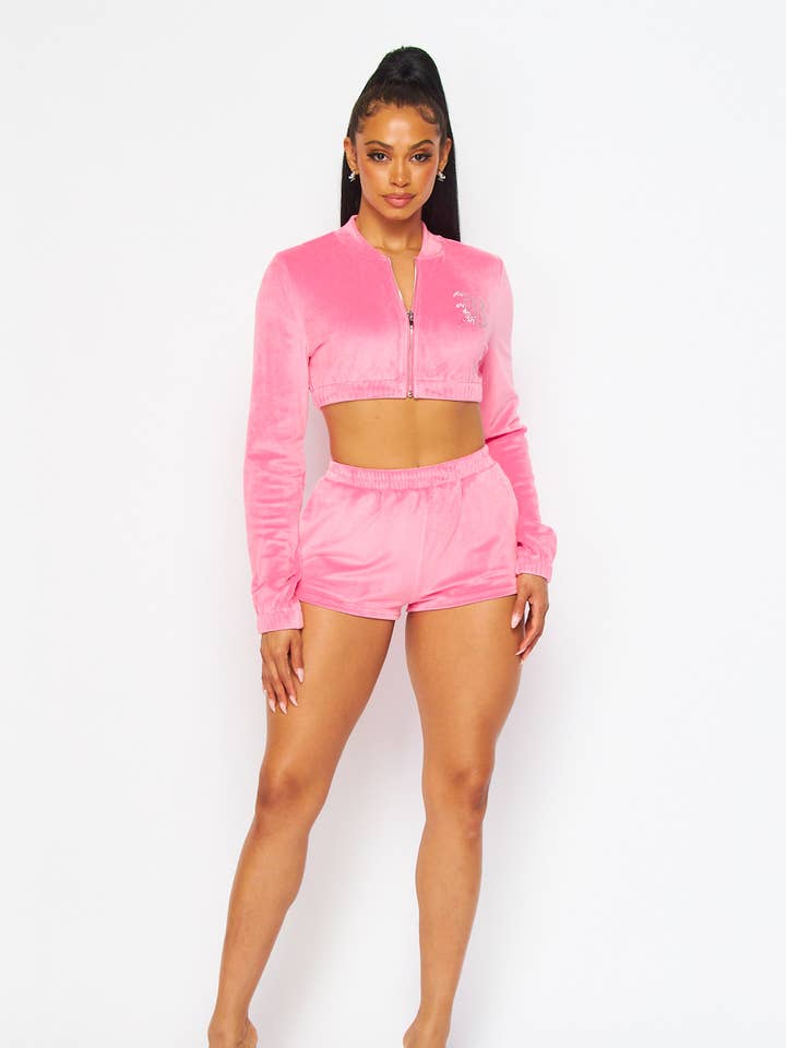 MANTENTE ELEGANTE para venta al por mayor de RED VELVET