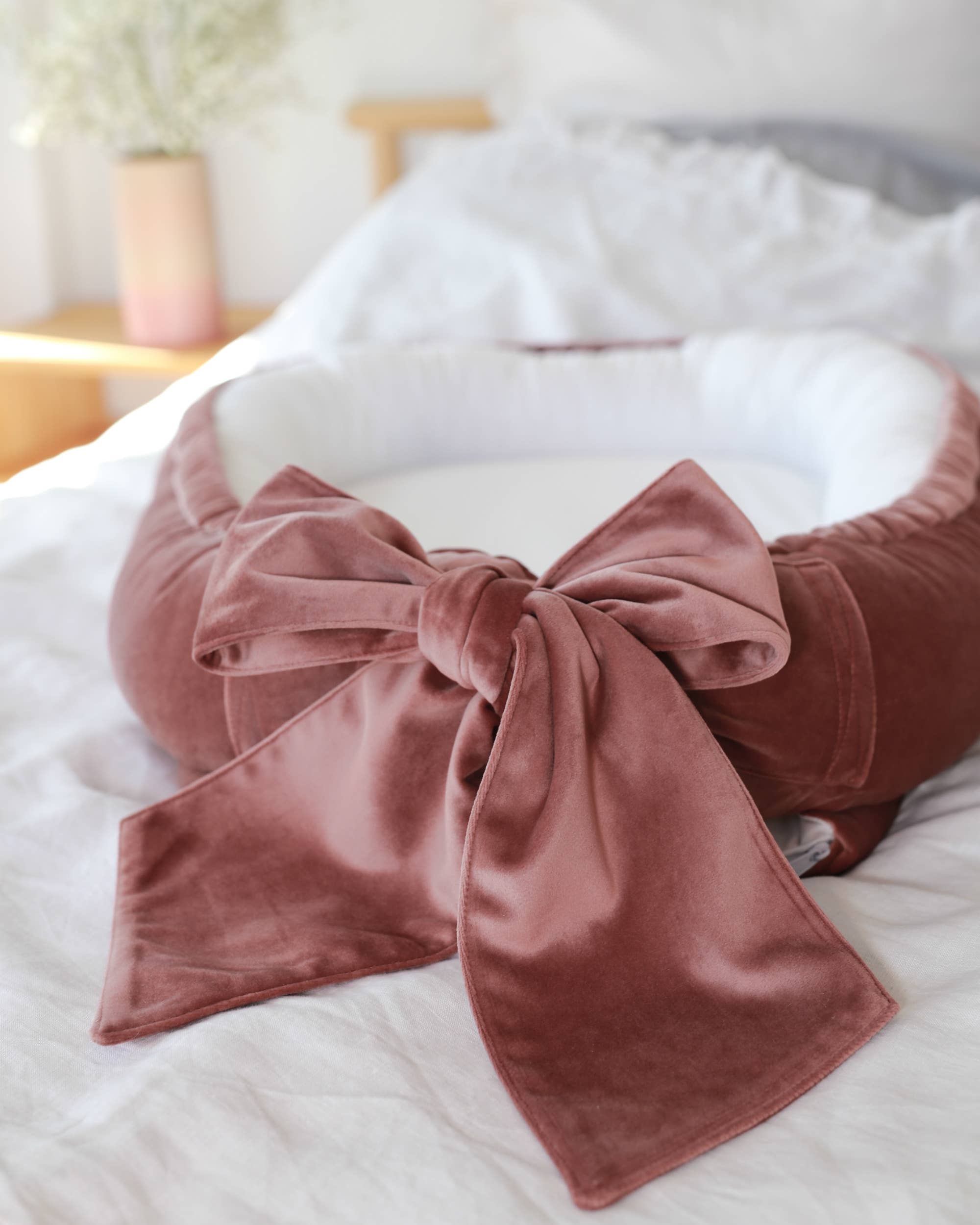 Babyly - Wholesale Bassinet - Baby - velvet babynest with bow (5 colors) - BABYLY6