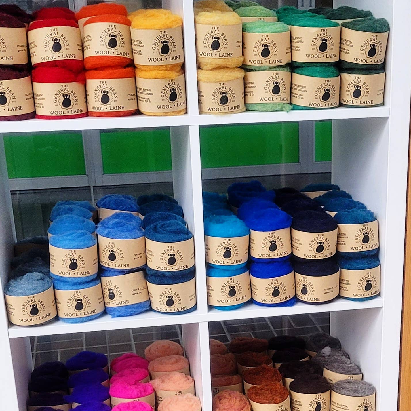 The General Bean - Wholesale Craft Supplies - Needle Felting Wool- Lime Heathered Roving 1