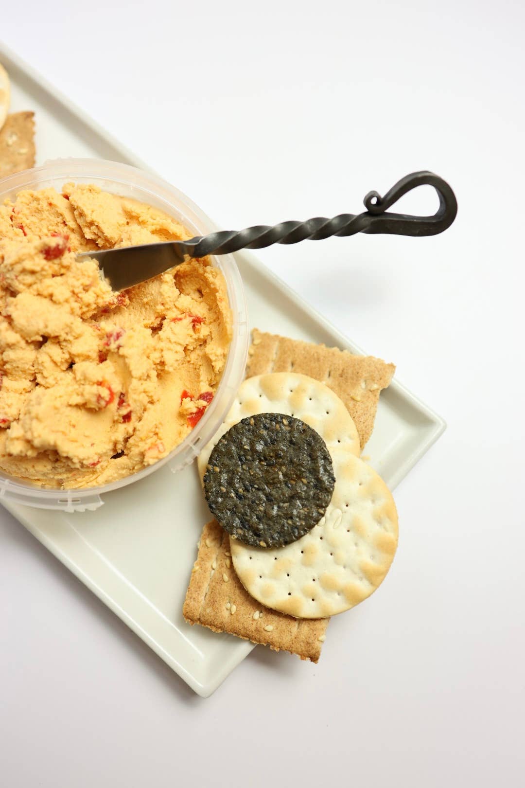 Darë Vegan Cheese - Wholesale Dip - Smoked Pimento Plant-Based Dip1