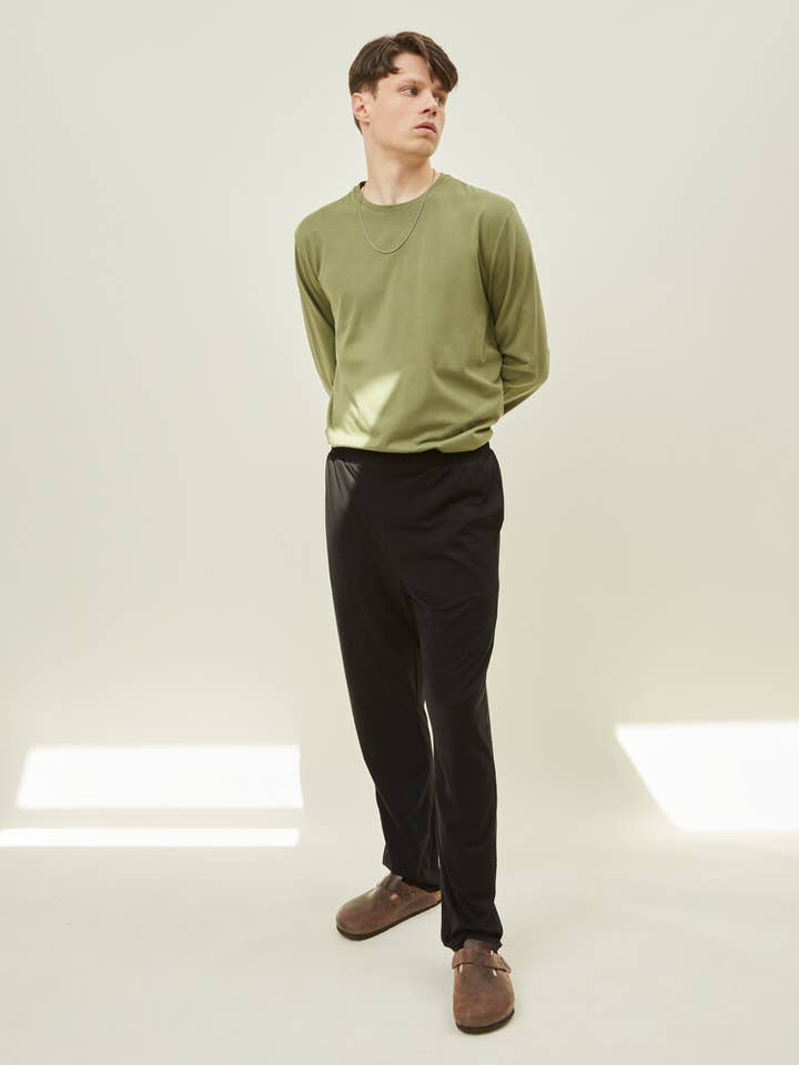 Yoga Trousers for wholesale by Chirimoya