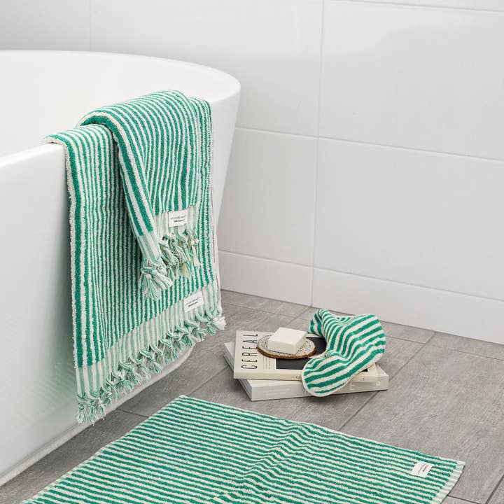 Miss April Towels - Wholesale Hand Towel - Turkish Cotton Hand Towel - Green Stripes