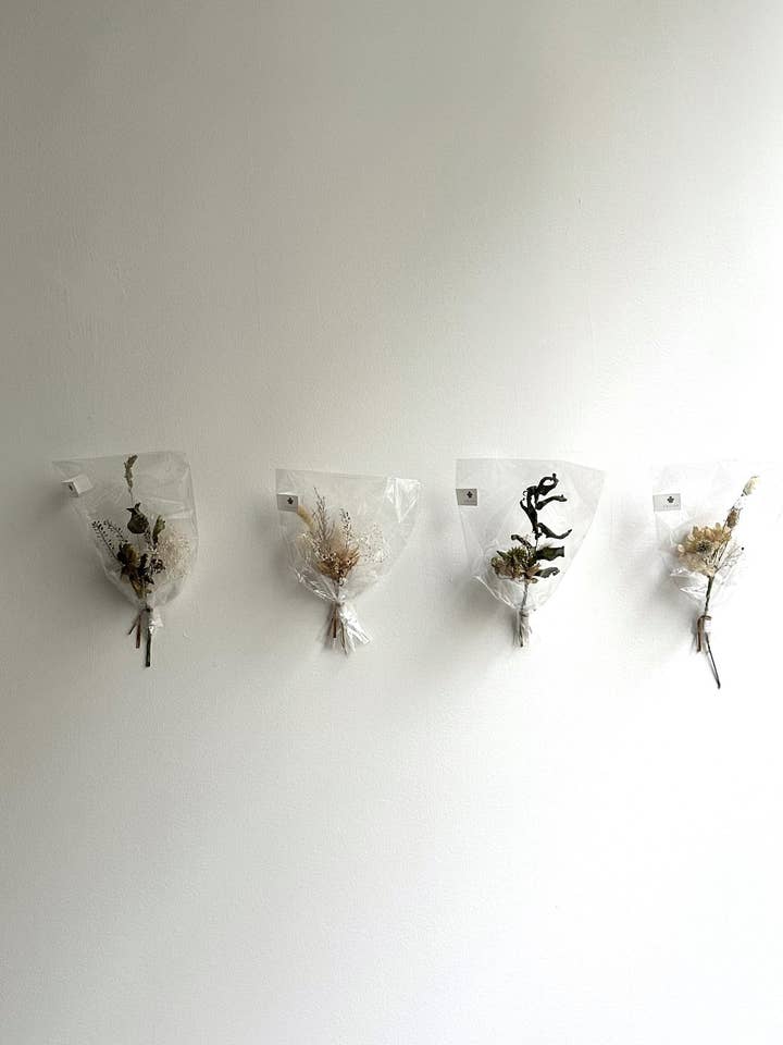 Mini Bouquet Assorted Color Set of 20 for wholesale by KAJIHA