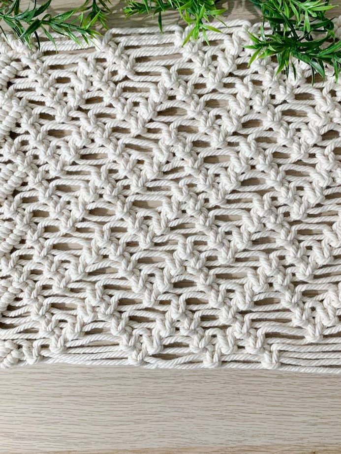 Knotting Studio - Vendita all'ingrosso Runner - Runner da tavolo in macramè fatto a mano | 5,7 piedi di lunghezza | Decorazione da tavolo | Tappetino da collocamento | Regalo8