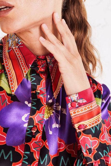 MACKENZIEMODE – Engroshandel Kjole - Dame – KEJSERINDE SILKE MAXI ~ HEMMELIG HAVE11