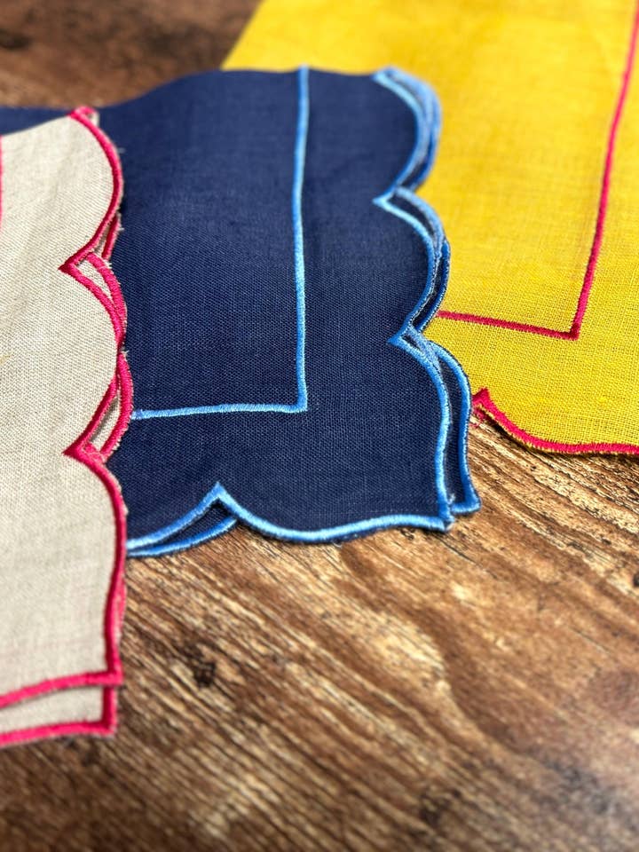 Leinen-Servietten mit Jakobsmuscheln (24-teiliges Set) für den Großhandel von Essential Designs London