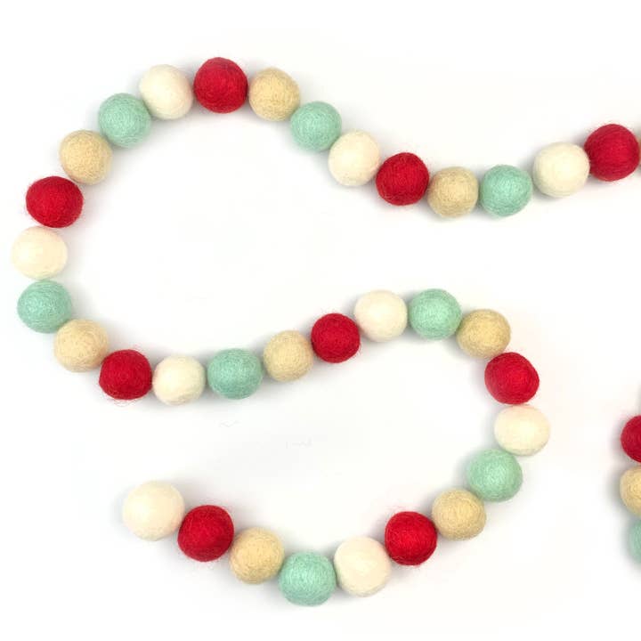 Wildflower by hu hands - Wholesale Ornament set - Christmas Cheer (50) Wool Felt Balls 1" Size5