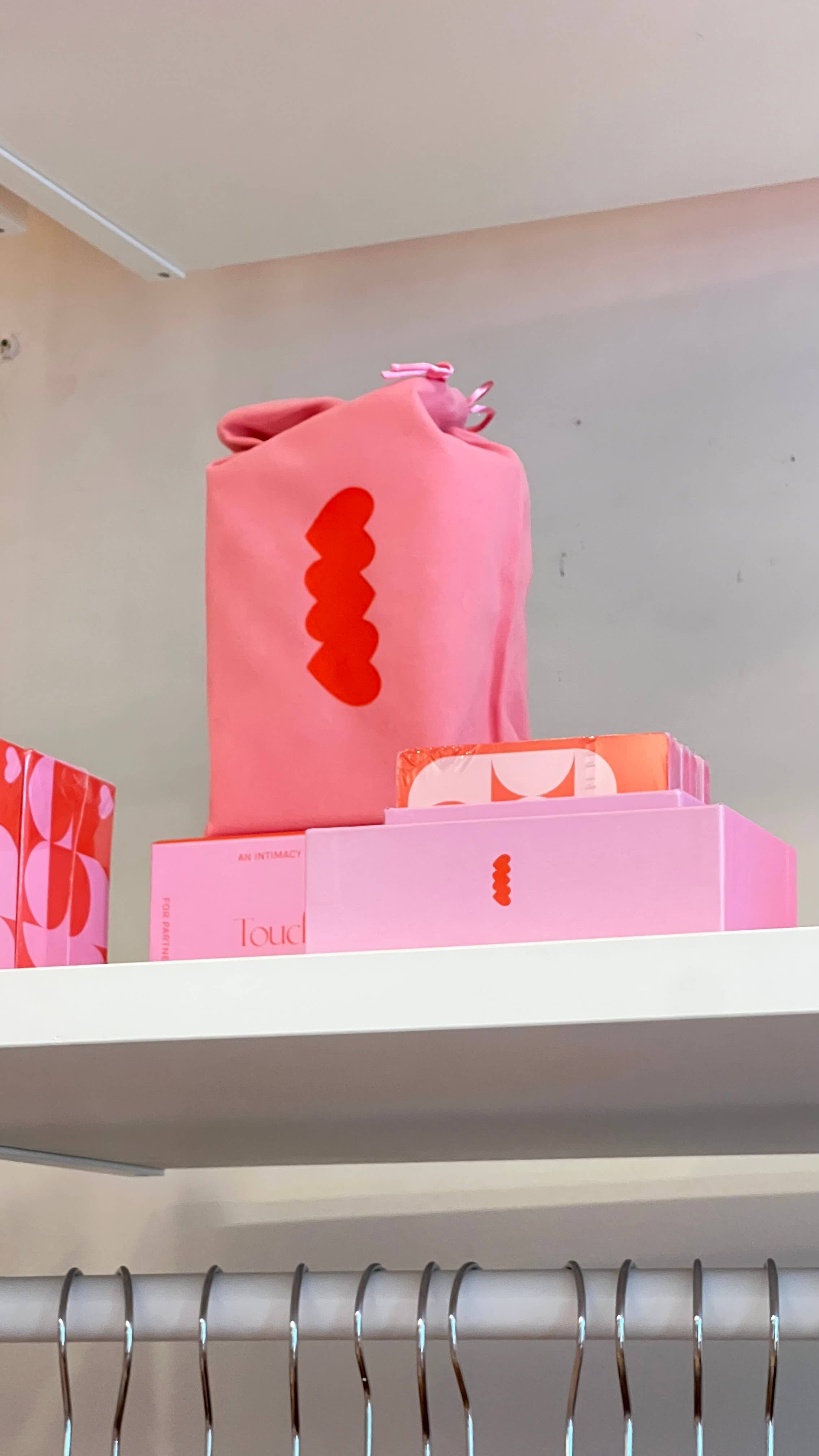 GOOSHY CANDY LLC – Engroshandel Kortspil – Samtalekort | TOUCHY/FEELY intimitetsspil23