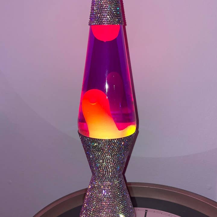 MOLLY SMILES - Wholesale Decorative Tabletop Object - bedazzled lava lamp1