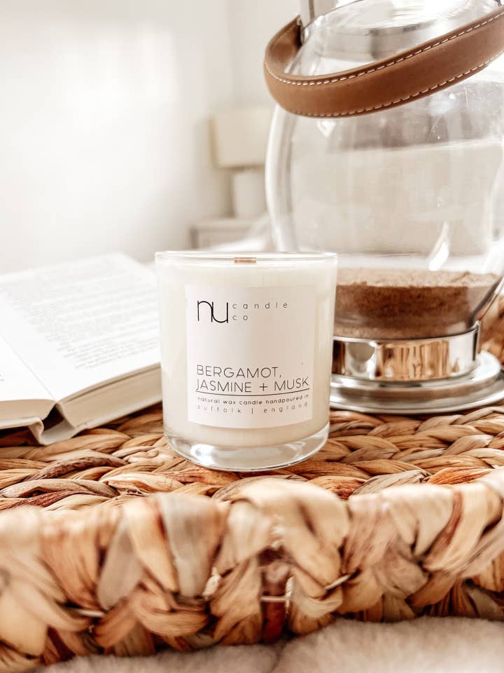 bergamota, jazmín + almizcle | vela de firma para venta al por mayor de naturally unique candle co