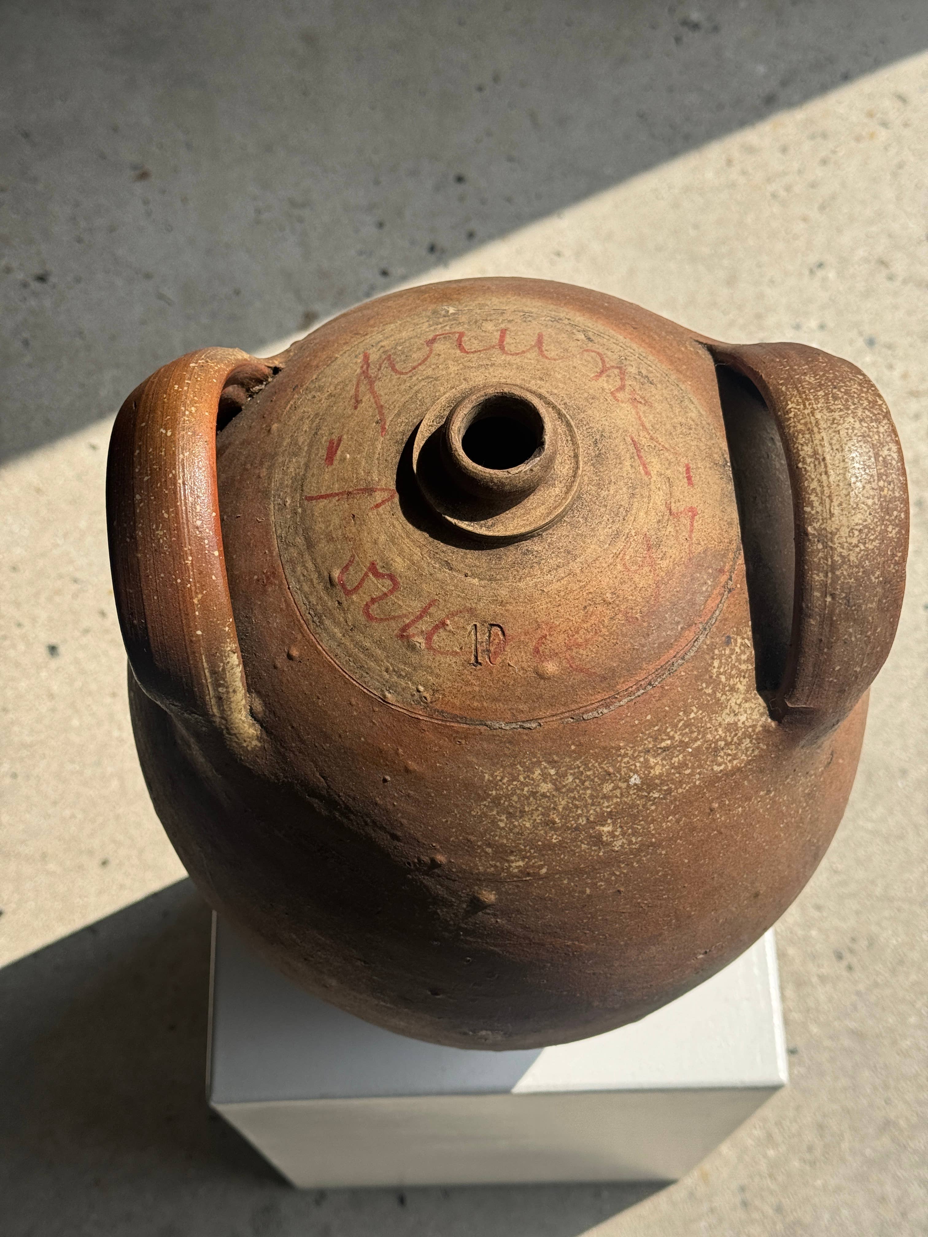 Office Objets - Vendita all'ingrosso Vasi - Grande anfora per brandy di prugna H50 x D28 cm5