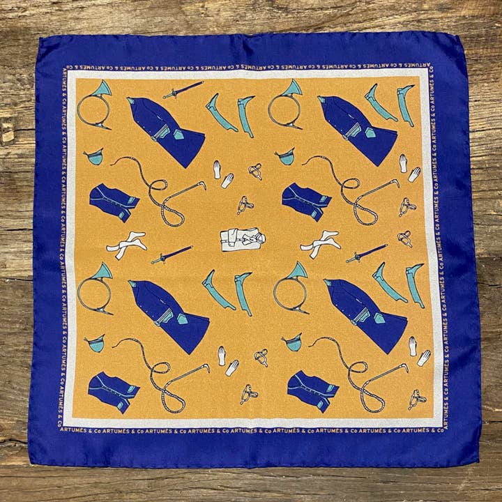 Soidatour madder pouch with Panoplie Veneur print - Old gold for wholesale by Artumès & Co