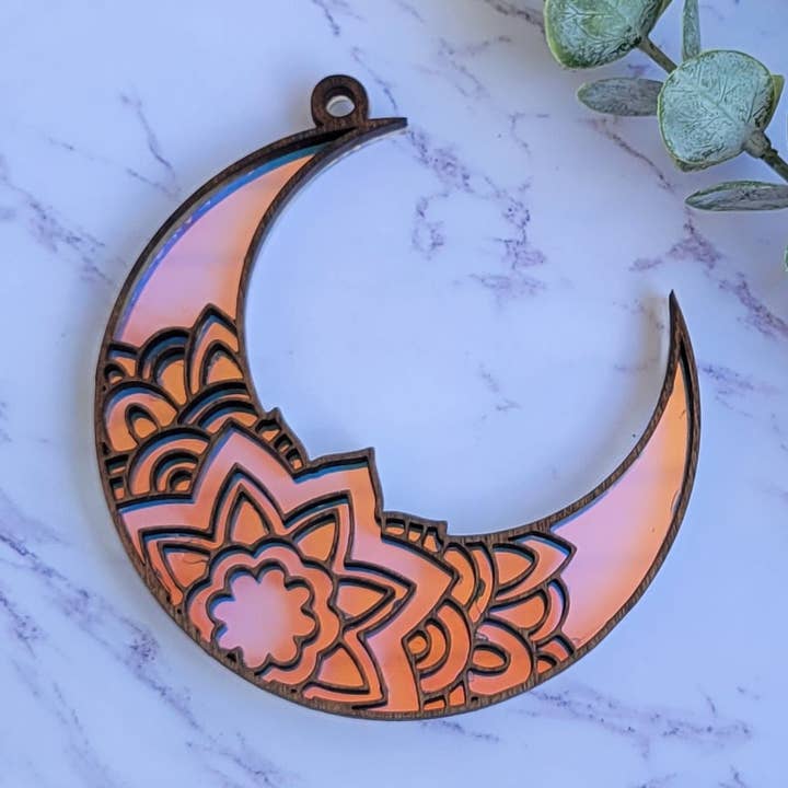 Shelfish Modern - Venta al por mayor Atrapasoles - Captador de sol con forma de mandala con forma de luna iridiscente, atrapasoles de cristal acrílico, decoración de plantas con forma de cabaña bruja, captador de sol para ventanas0