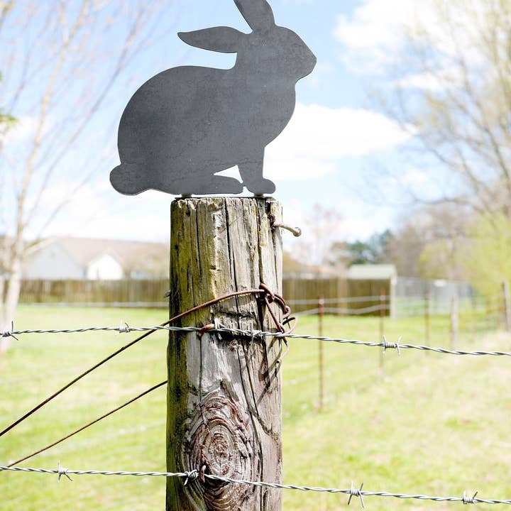 Highland Ridge | Handmade Home Decor - Wholesale Outdoor Ornament/Decor - Bunny Statue2