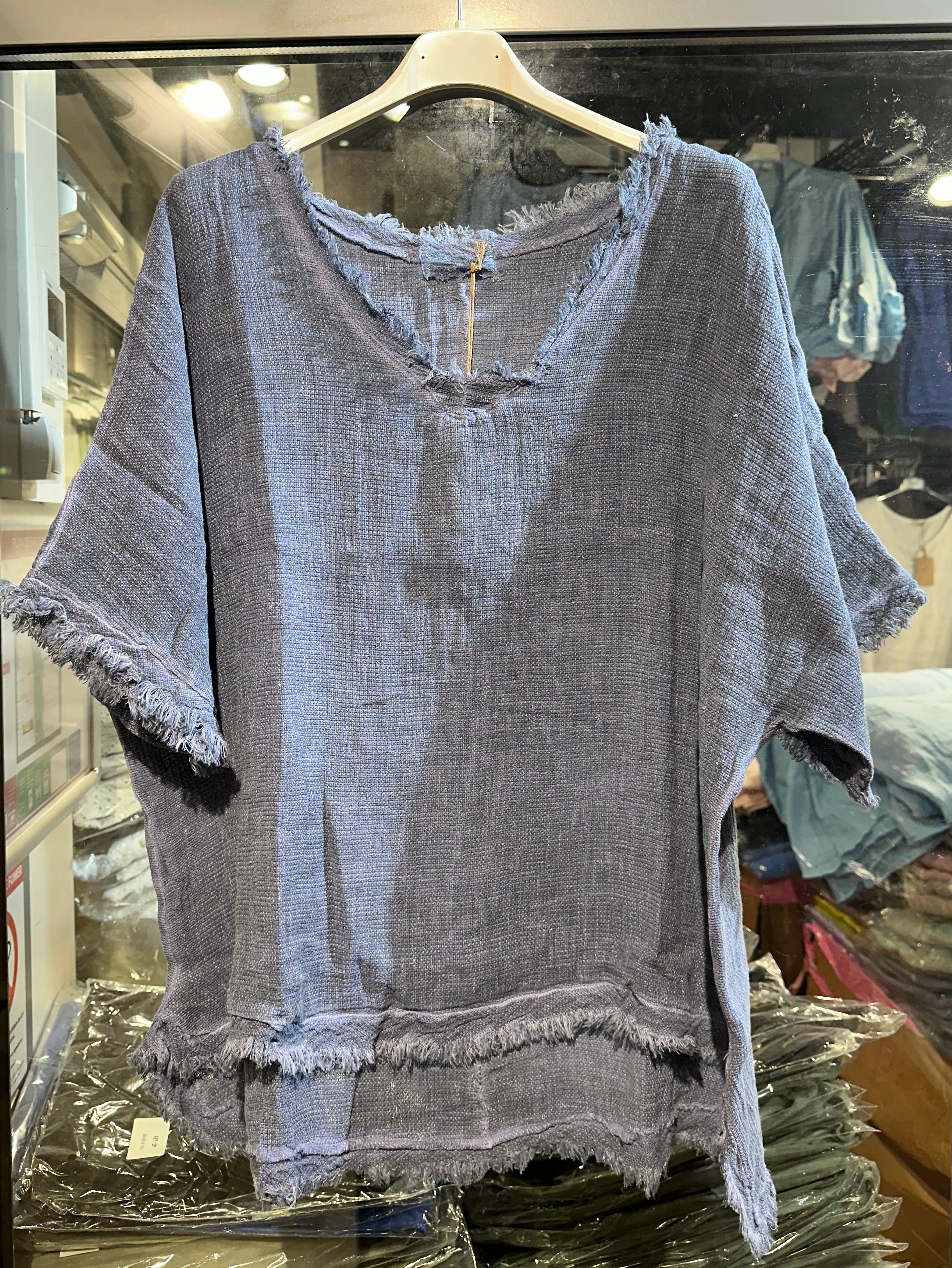 LÉA & LUC - Wholesale Blouse – Women’s - Plain blouse in 50% Linen and 50% Cotton REF. 982830