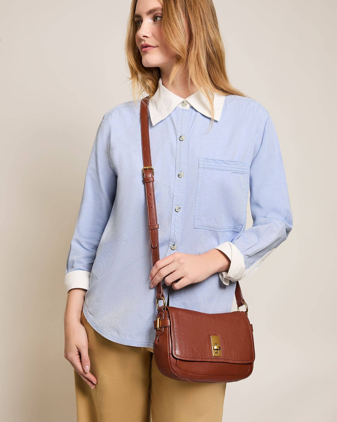 American Leather Co - Wholesale Crossbody Bag - Women's - Carter Crossbody14