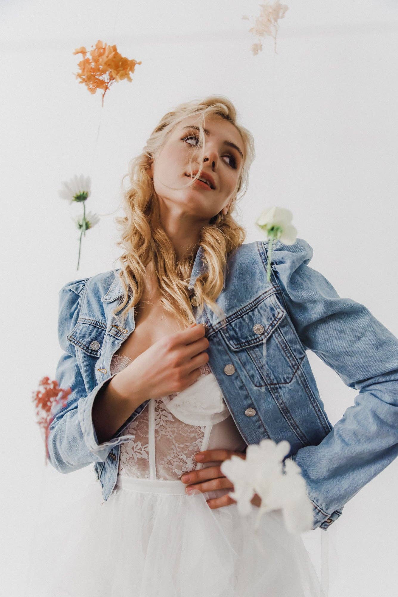 Heirloom Bridal Company - Vendita all'ingrosso Giacca di jeans - Donna - Giacca di jeans Juliet con maniche a sbuffo2