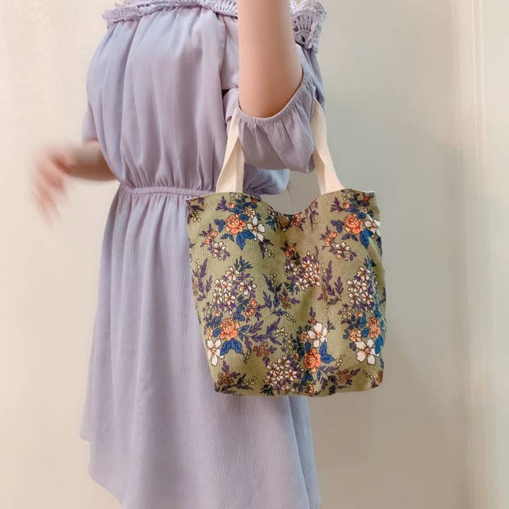 Funkyrel® Atzbranding Limited - Wholesale Tote Bag - Women's - Vintage Artistic Floral Corduroy Small Tote