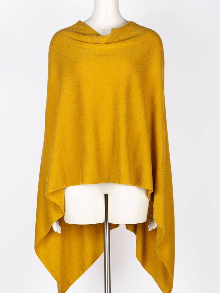 Dolma – wholesale Poncho - Dam – Cashmere Poncho Lotta Gul