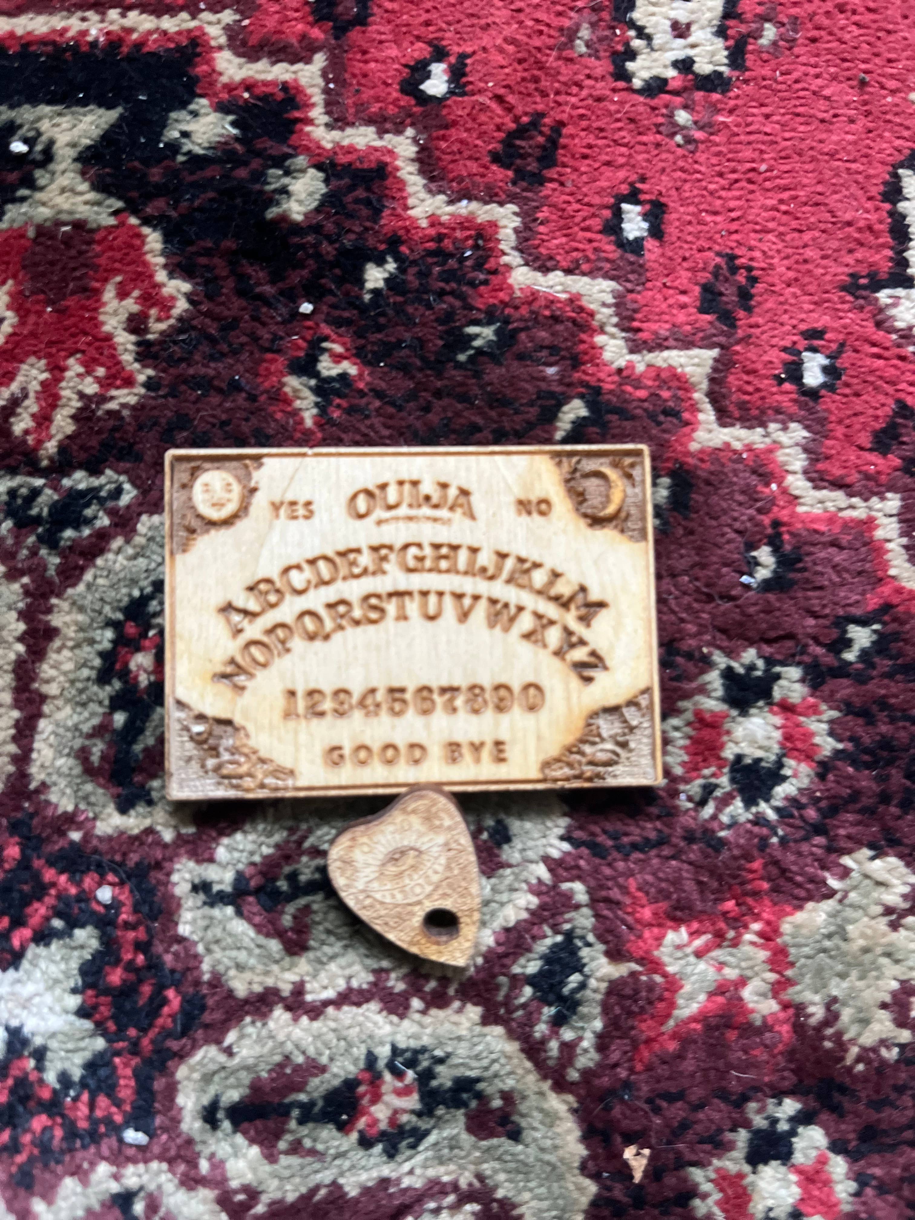 The Chaotic Good (previously The Great Cosmic Trust) - Wholesale Spirit Board - smallest traditional ouija board - without box0
