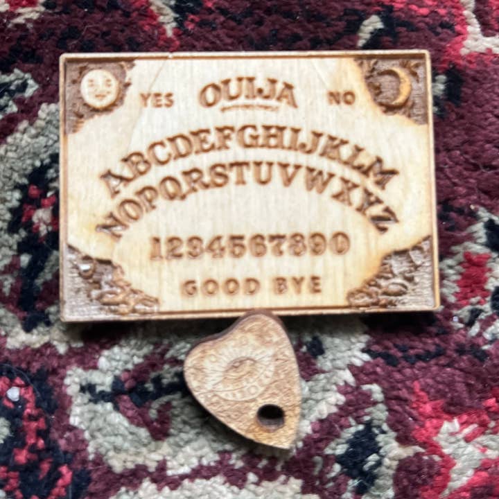 The Chaotic Good (previously The Great Cosmic Trust) - Wholesale Spirit Board - smallest traditional ouija board - without box0