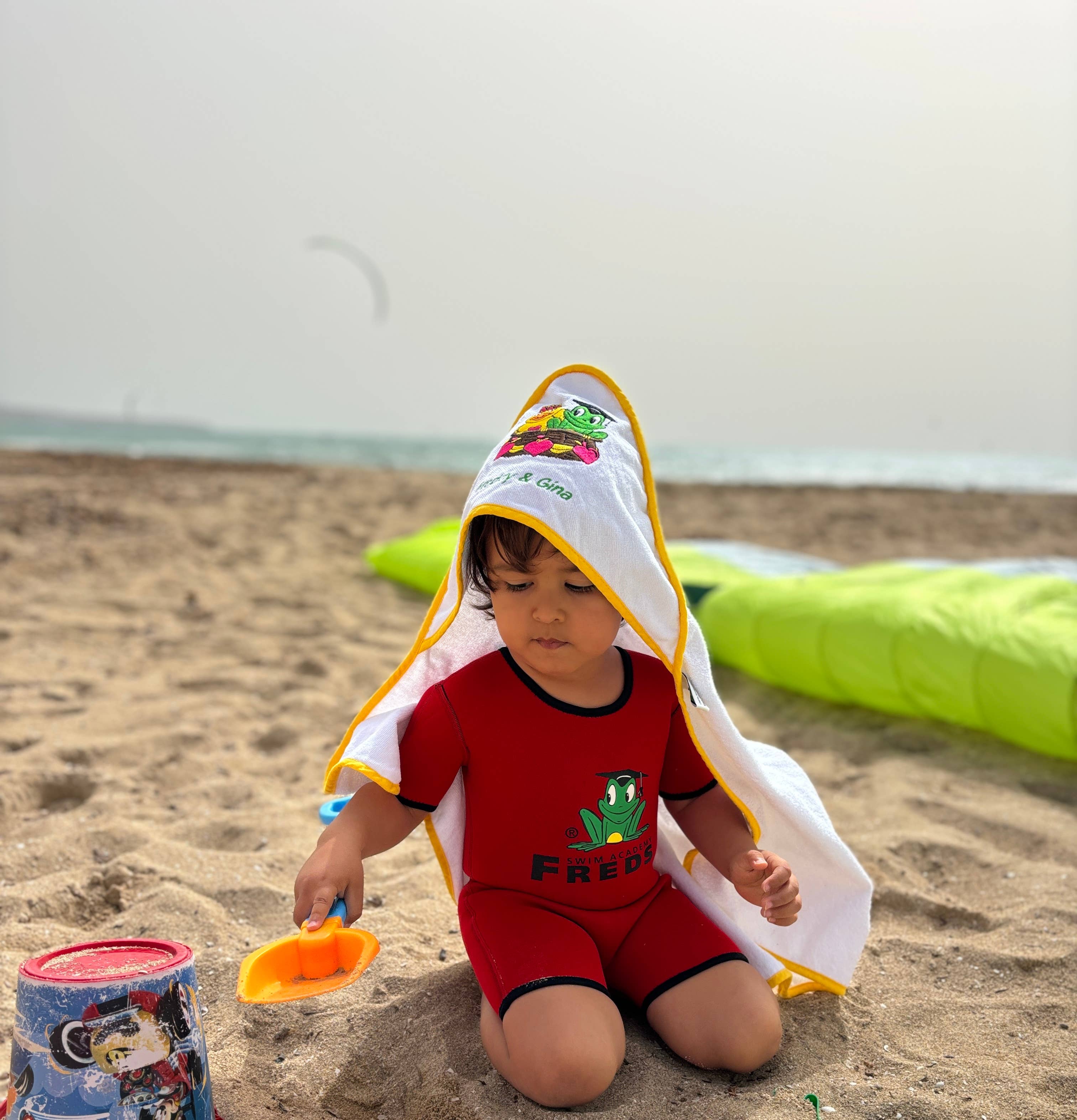 FREDS SWIM ACADEMY GmbH – wholesale Våtdräkt – Barn – Våtdräkt för barn med snabb torkning och värmeisolering3