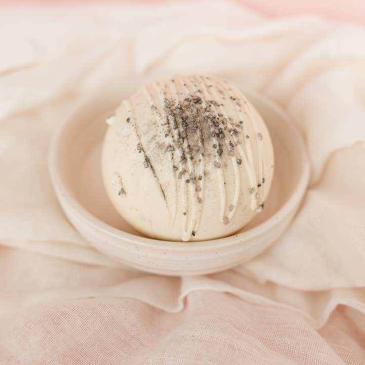 Darling Creations by Jenn - Wholesale Hot cocoa mix/kit - London Fog Tea Bomb2