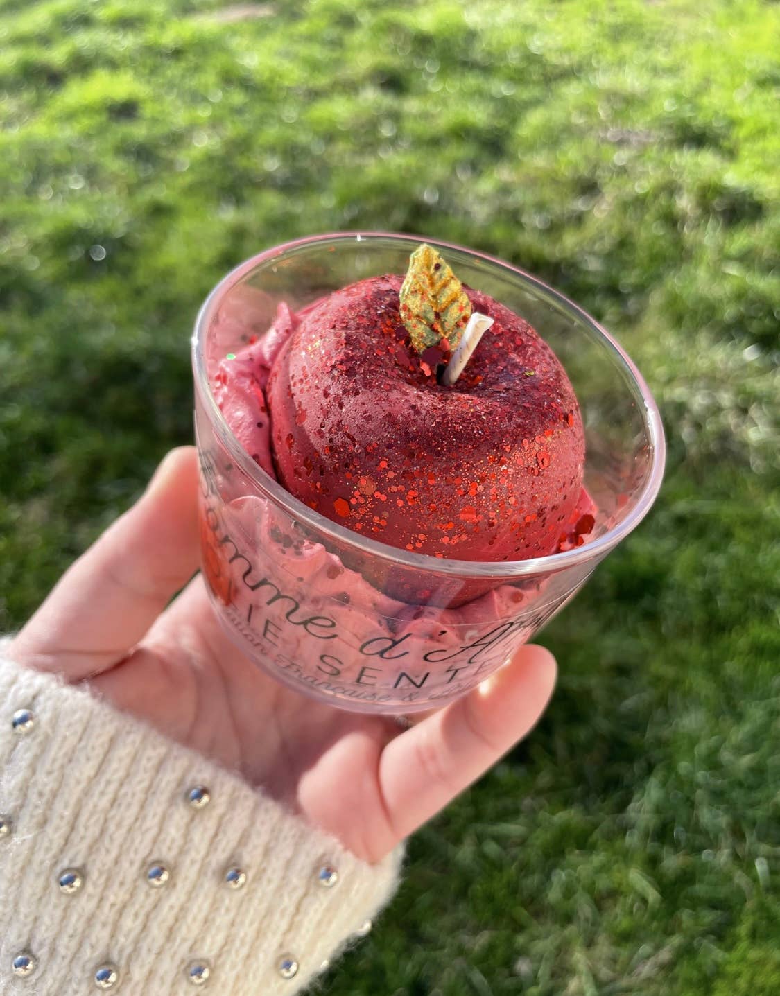 Jolie Senteur - Wholesale Grappige kaars - Chantilly kaars met appel van liefde2