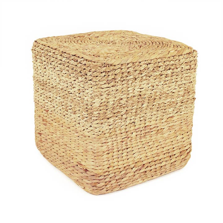 Zentique Inc. – wholesale Ottoman – Vävd pallpuff