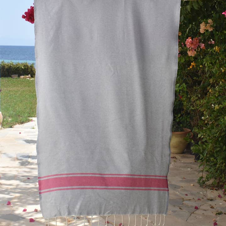 Fouta Tunisia – Großhandel Badetuch – Weiße Fouta mit farbigen Streifen2