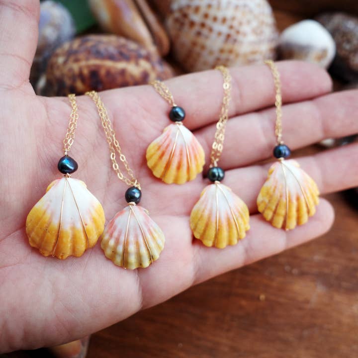 Sunrise Shell Necklace (Wire wrapped) With Pearl and other Purchase Wholesale levure alimentaire en flocon. Free Returns & Net 60 Terms on Faire trending on Faire.