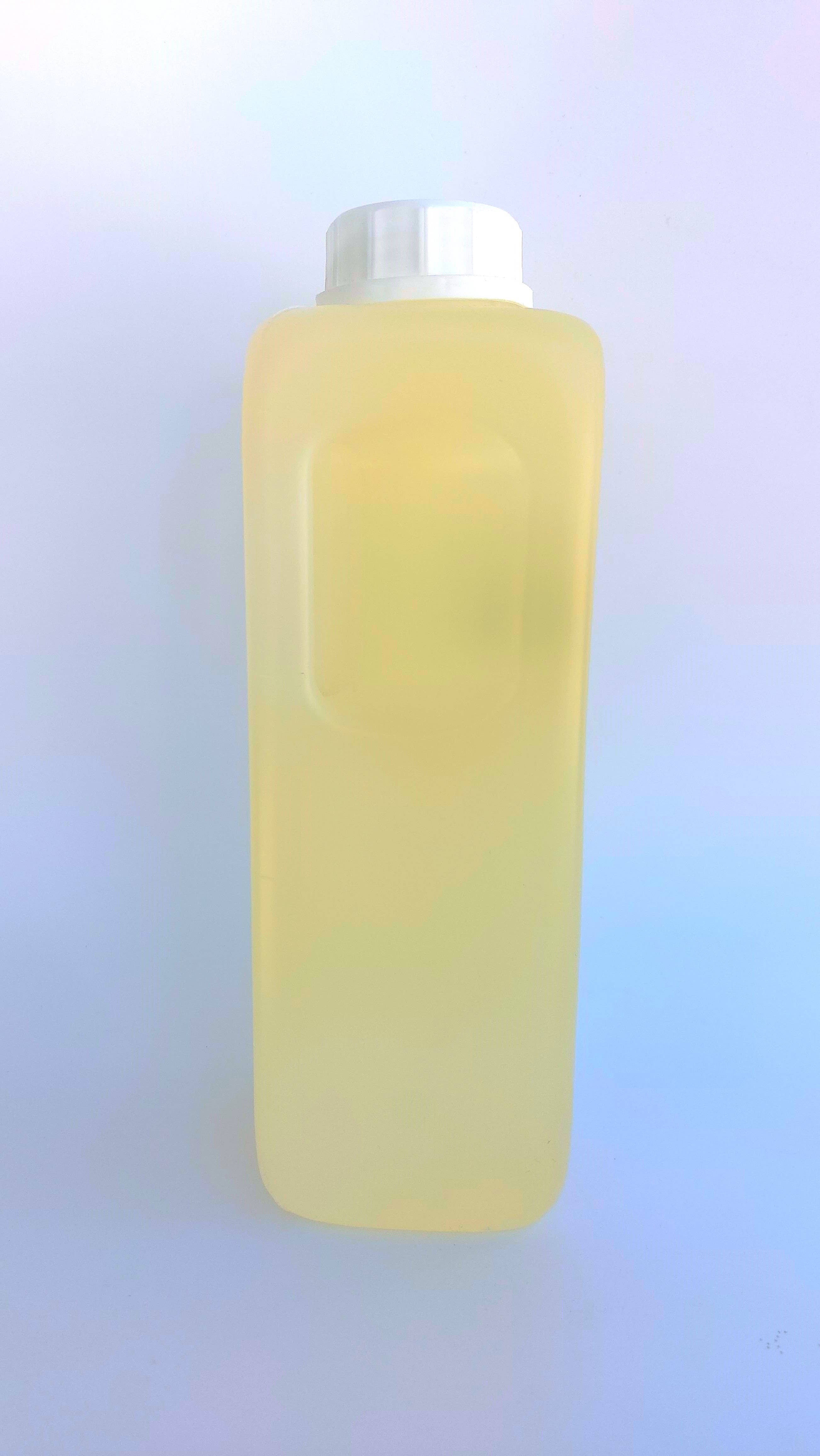 Céven'Arômes - Wholesale Bath/Body Oil - Sweet Almond Vegetable Oil 1L