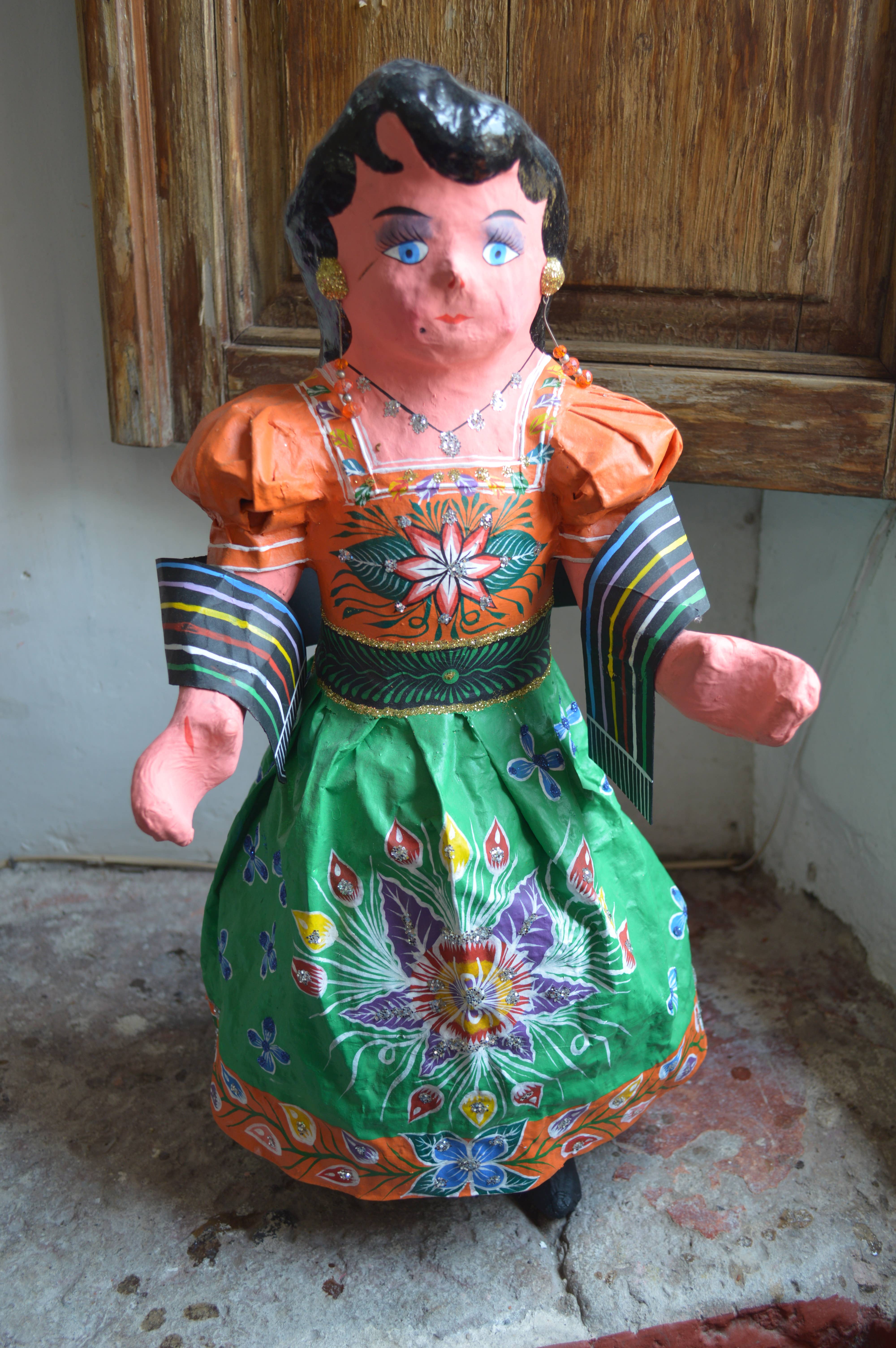 Schiffer Publishing - Venta al por mayor Crafts, Hobbies & DIY - Cartonería Mexicana1