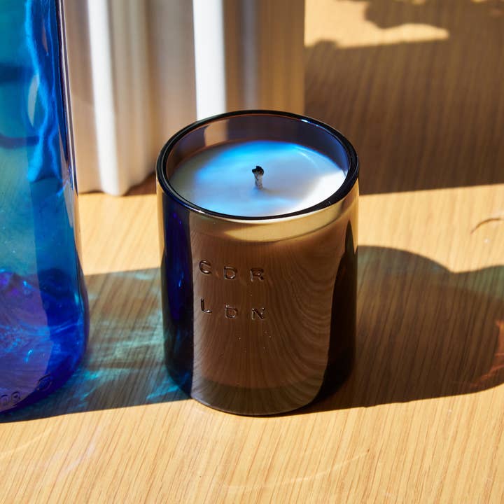 Cedar London - Venta al por mayor Velas en tarros - Vela Big Sur: Vela de soja con aroma a sal marina, salvia y madera de cedro.7