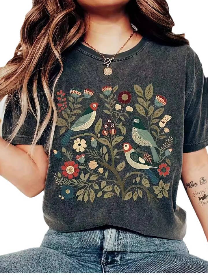 Painted Floral Bird Print Crewneck T-Shirt for wholesale by Rosa Clothing