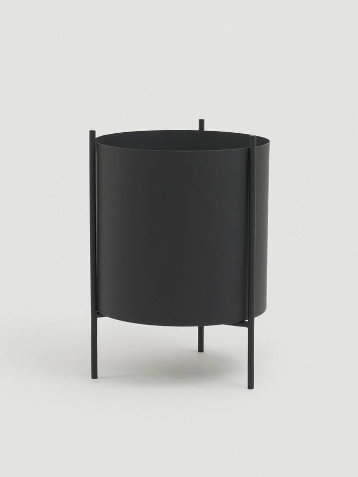 Large Black Botanic Plant Pot with Stand for wholesale by SUNNY HOME