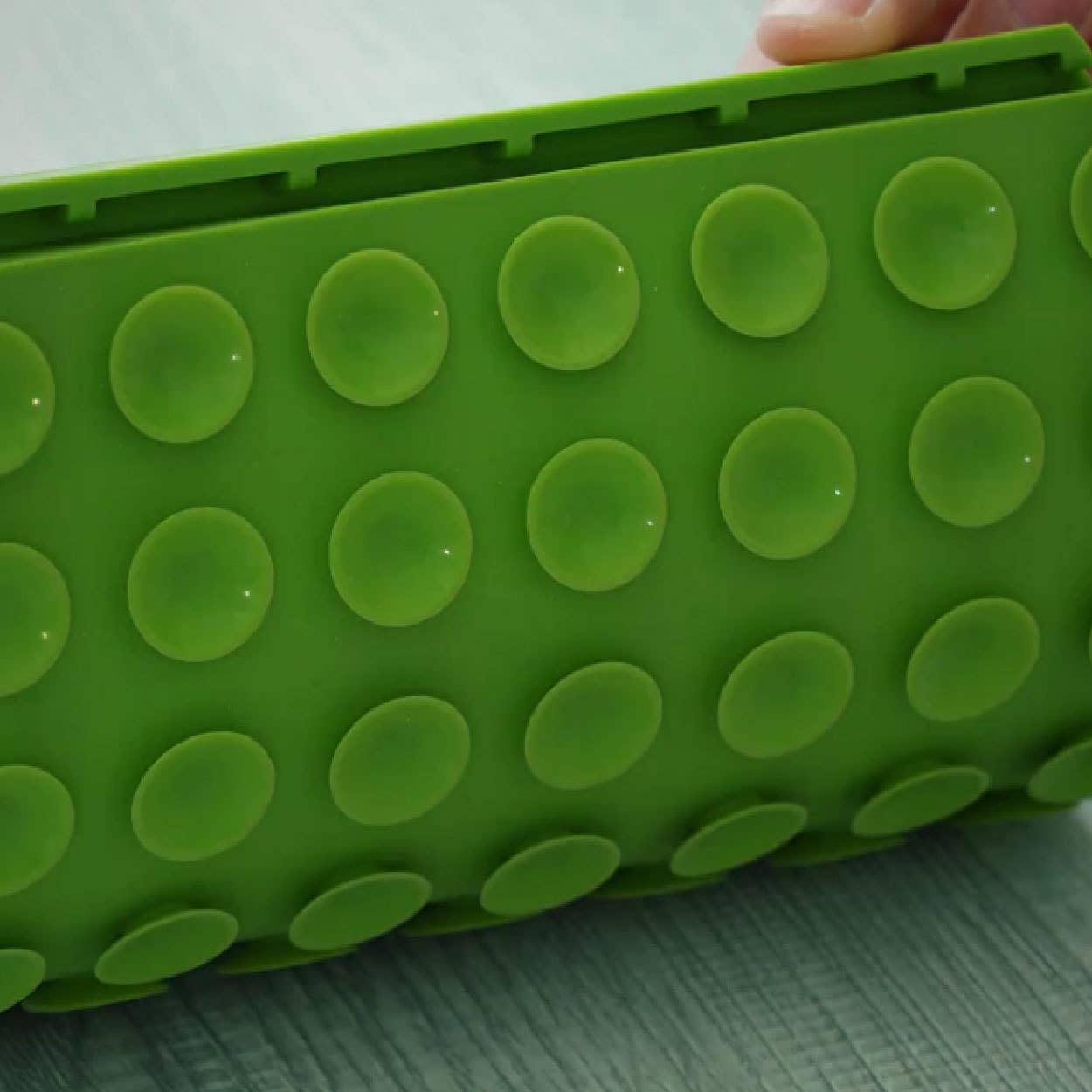 Tall Tails – wholesale Matmatta för husdjur – Hund – Rock Foraging-matta i silikon för långsamt ätande hundar4