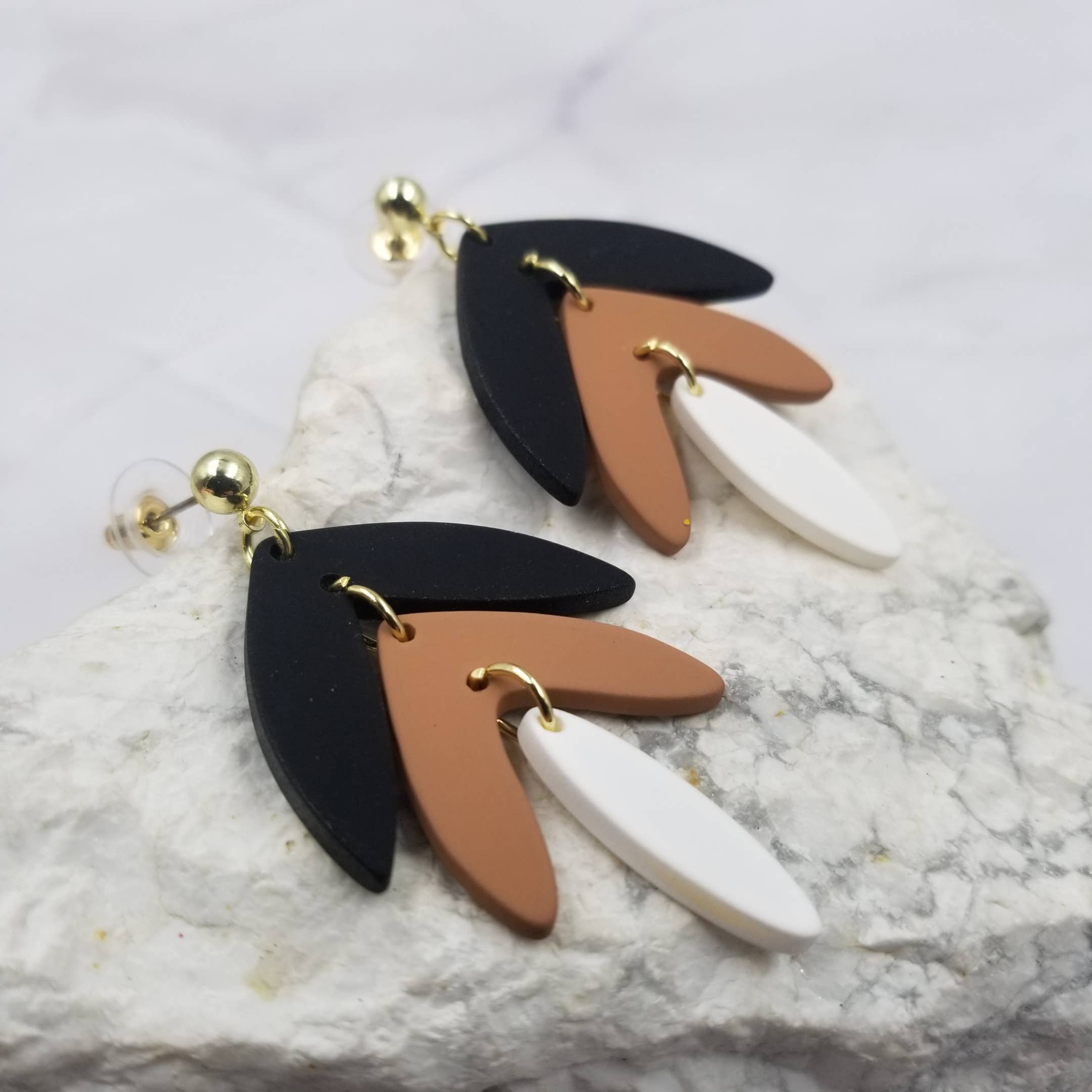 The Pretty Jewellery - Wholesale Dangle Earrings - Handmade Leaf Polymer Clay Earrings1