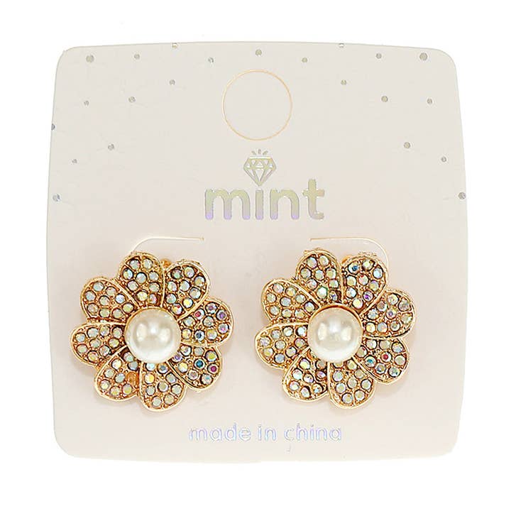 Pavé-Perlen-Blumenstecker-Ohrring für den Großhandel von Atlas Fashion