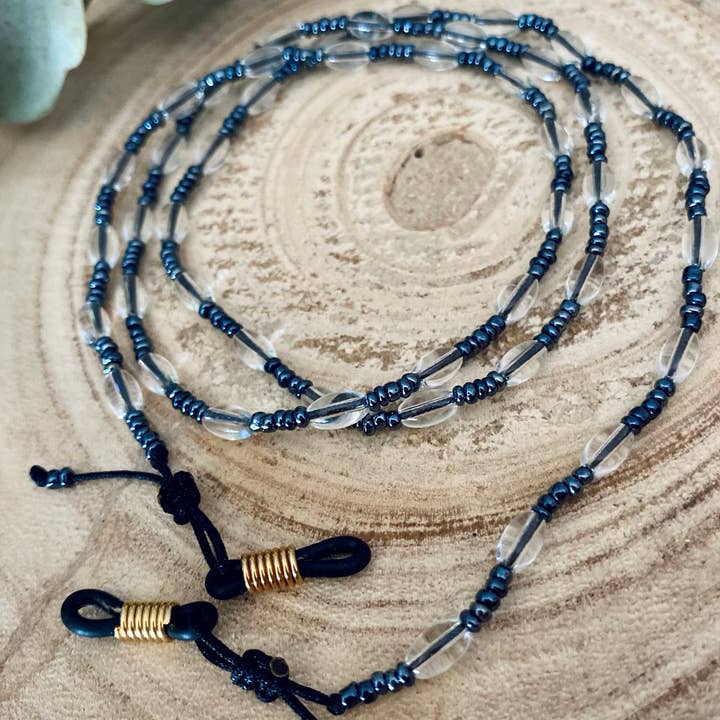 Schwarzes Brillenband aus Hämatit-Reiskorn-Perlen. für den Großhandel von Atypiquement